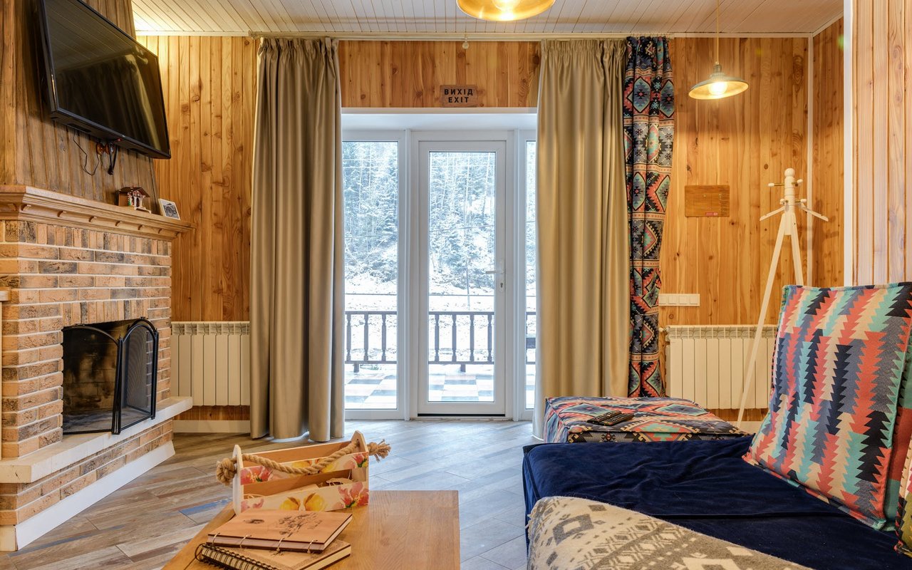 The Cost of Dealing with an iBuyer