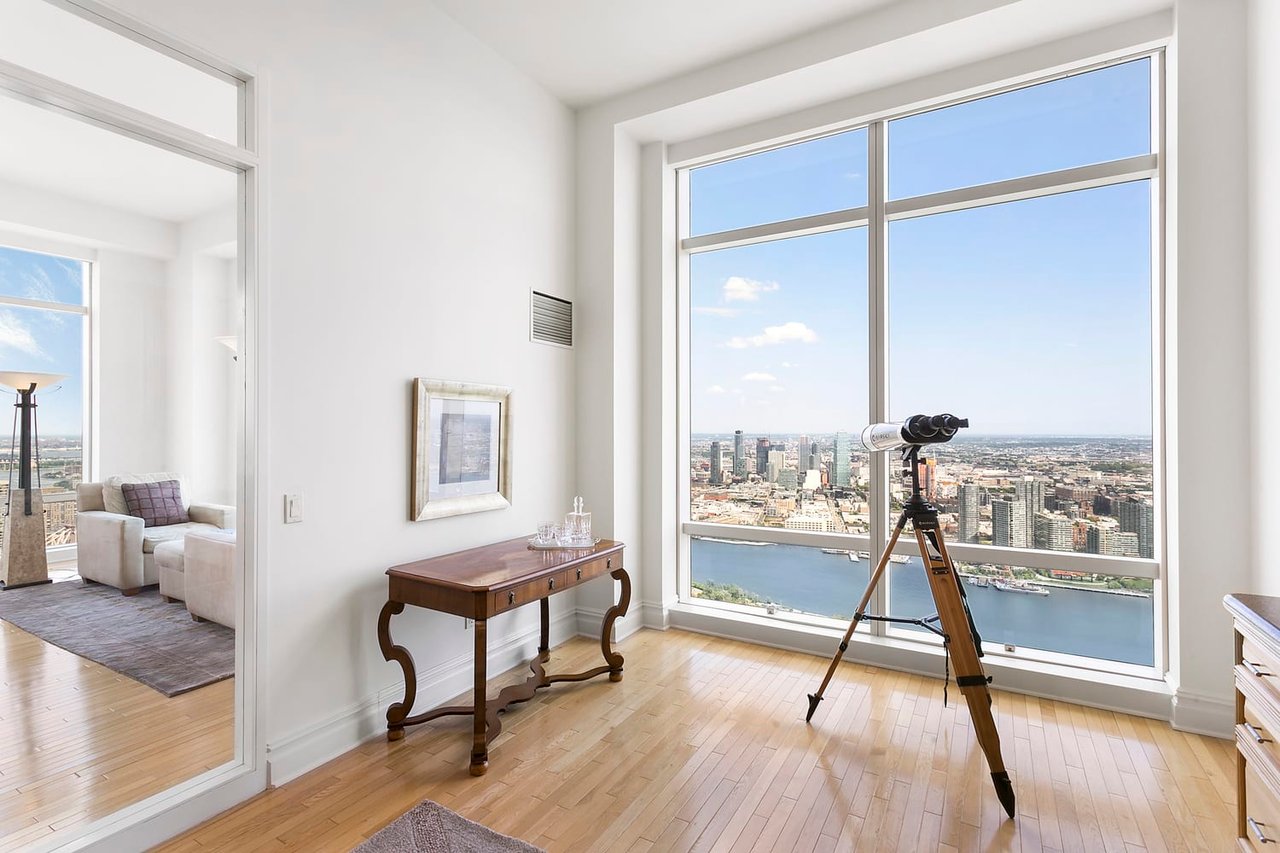 845 United Nations Plaza, Unit 76A 