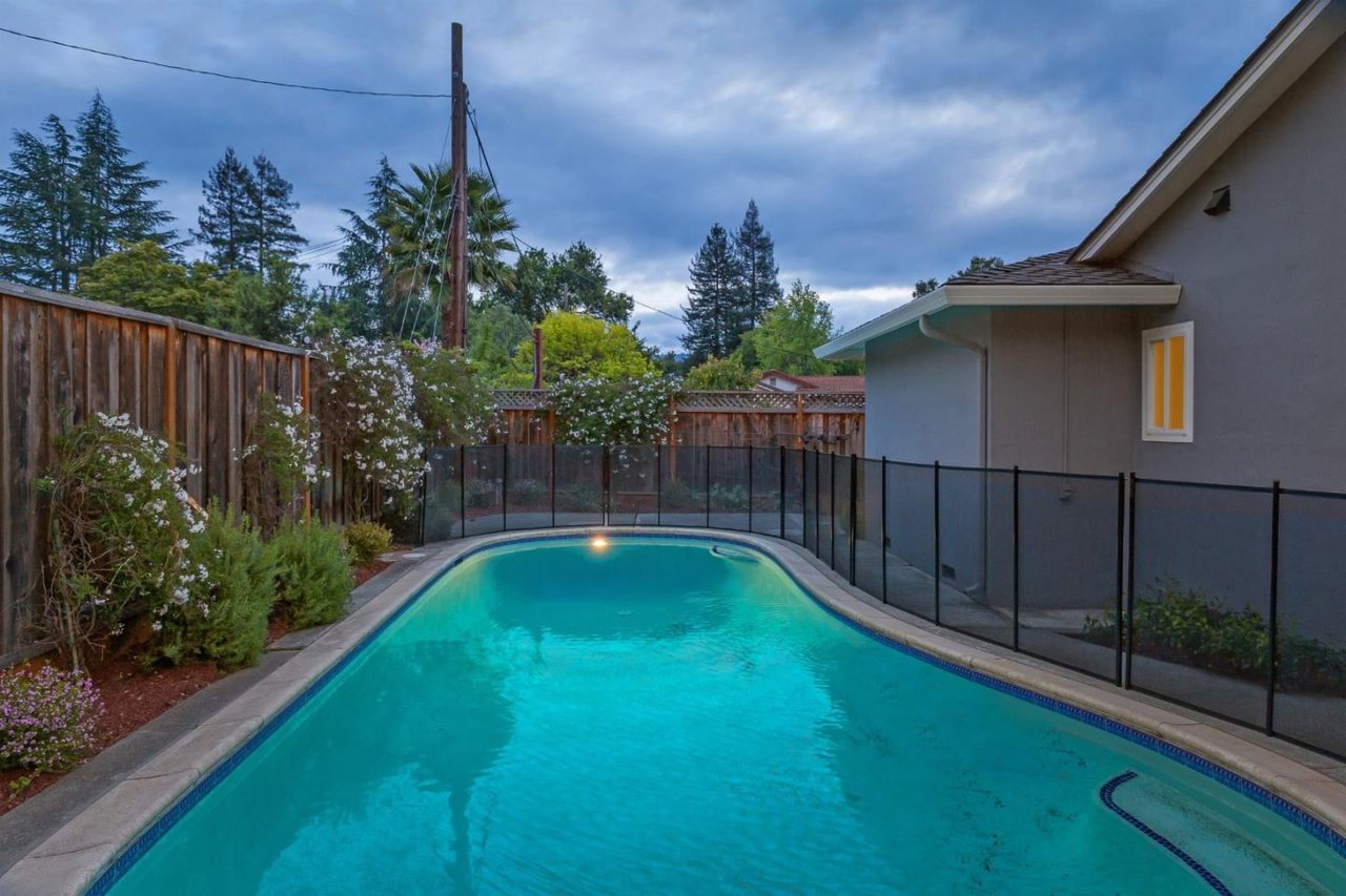 10481 Creston Drive