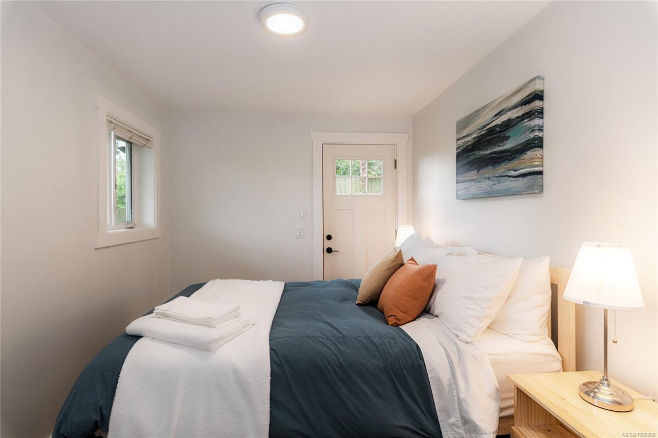 140 Mt. Baker Cres