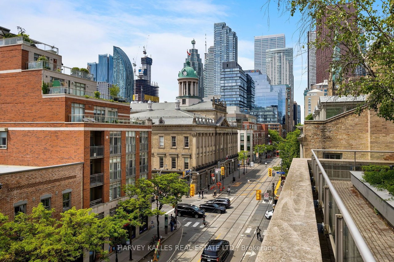 ST. LAWRENCE MARKET PRESTIGE 