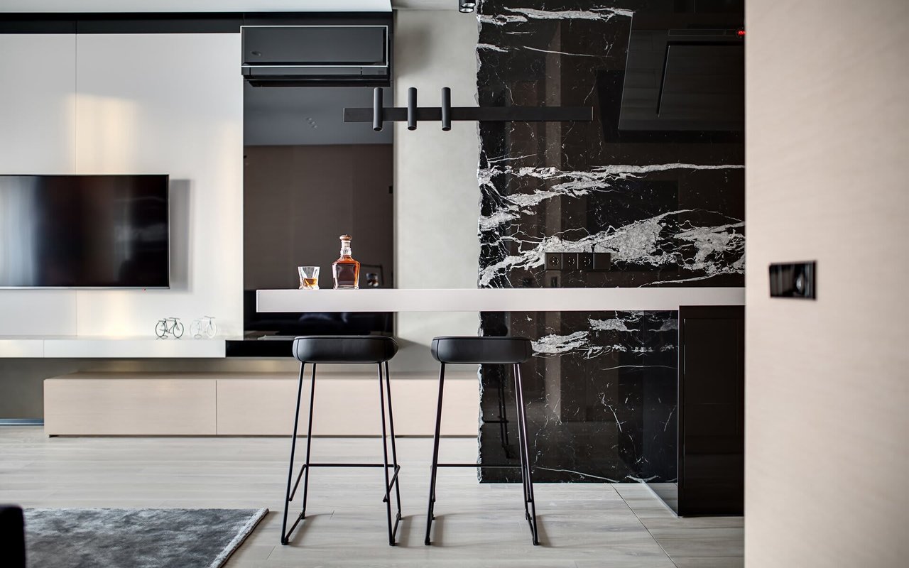 How Buying a Multi-Generational Home Helps with Affordability Today