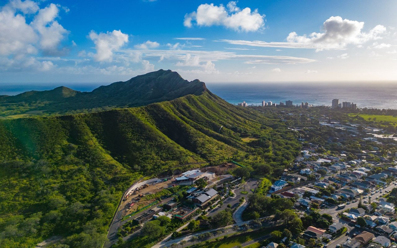 Diamond Head / Kahala