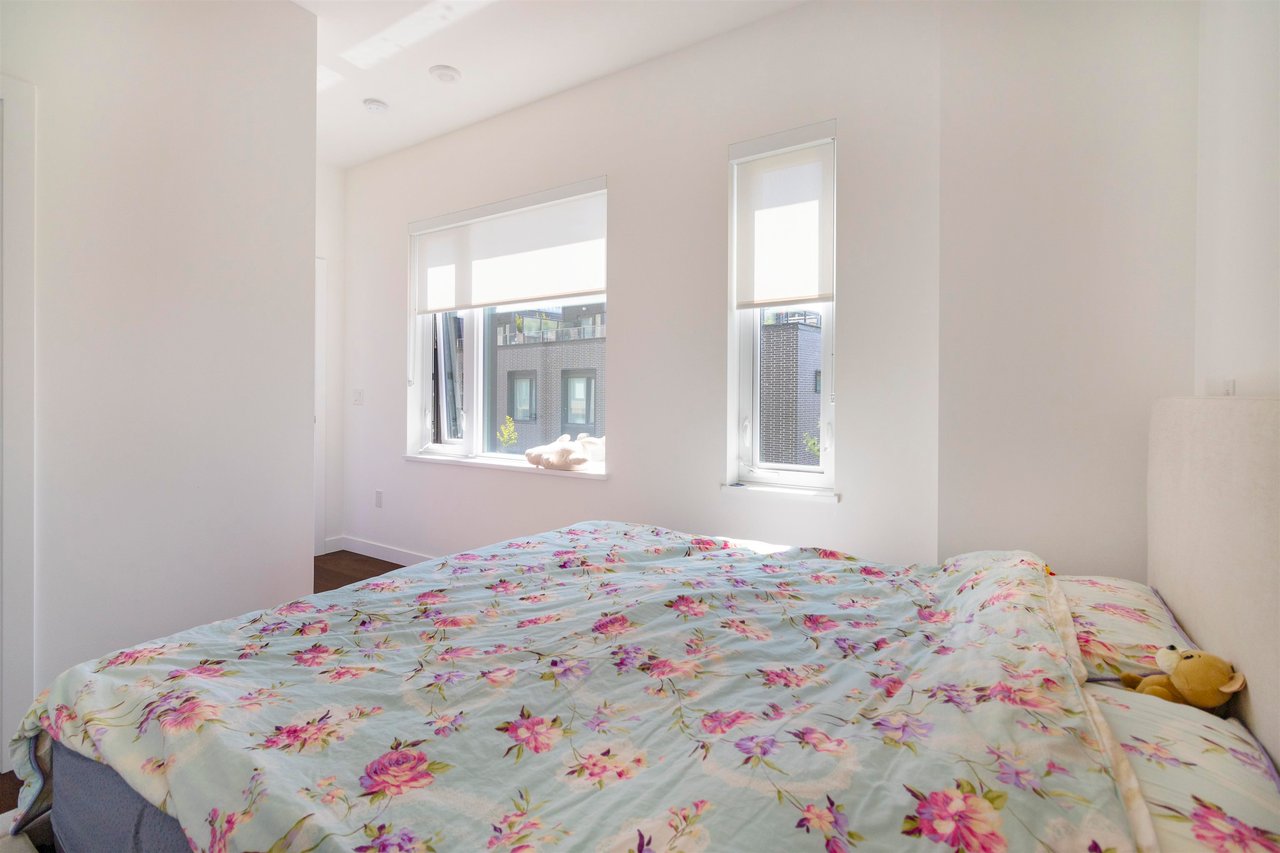 207-5681 Birney Ave