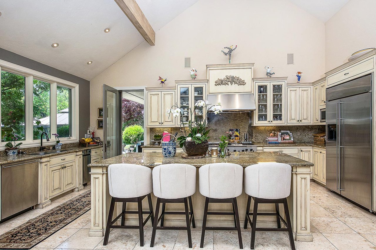Sophisticated Napa Estate - SOLD