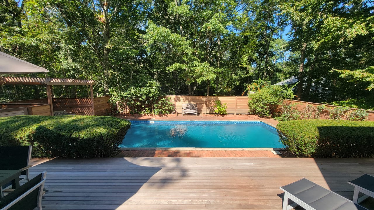 THE PERFECT HAMPTONS SUMMER RENTAL CLOSE TO VILLAGE