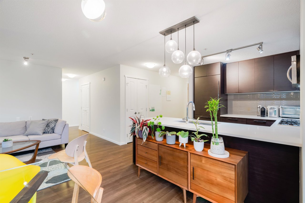 301-1128 Kensal Pl