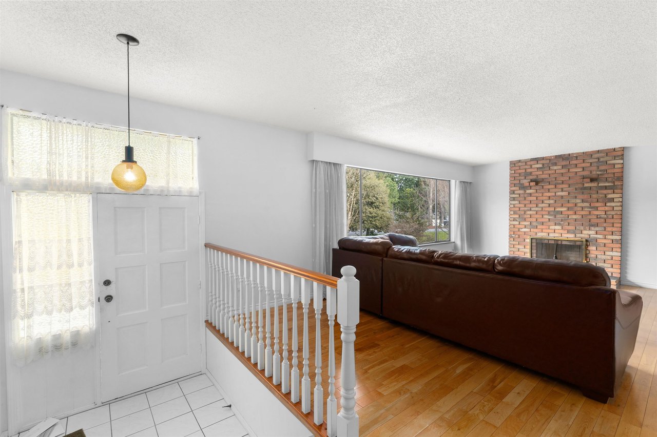 14070 57a Avenue, Surrey
