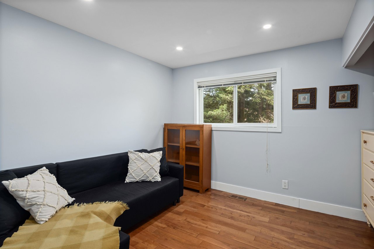 2544 Orkney Wy