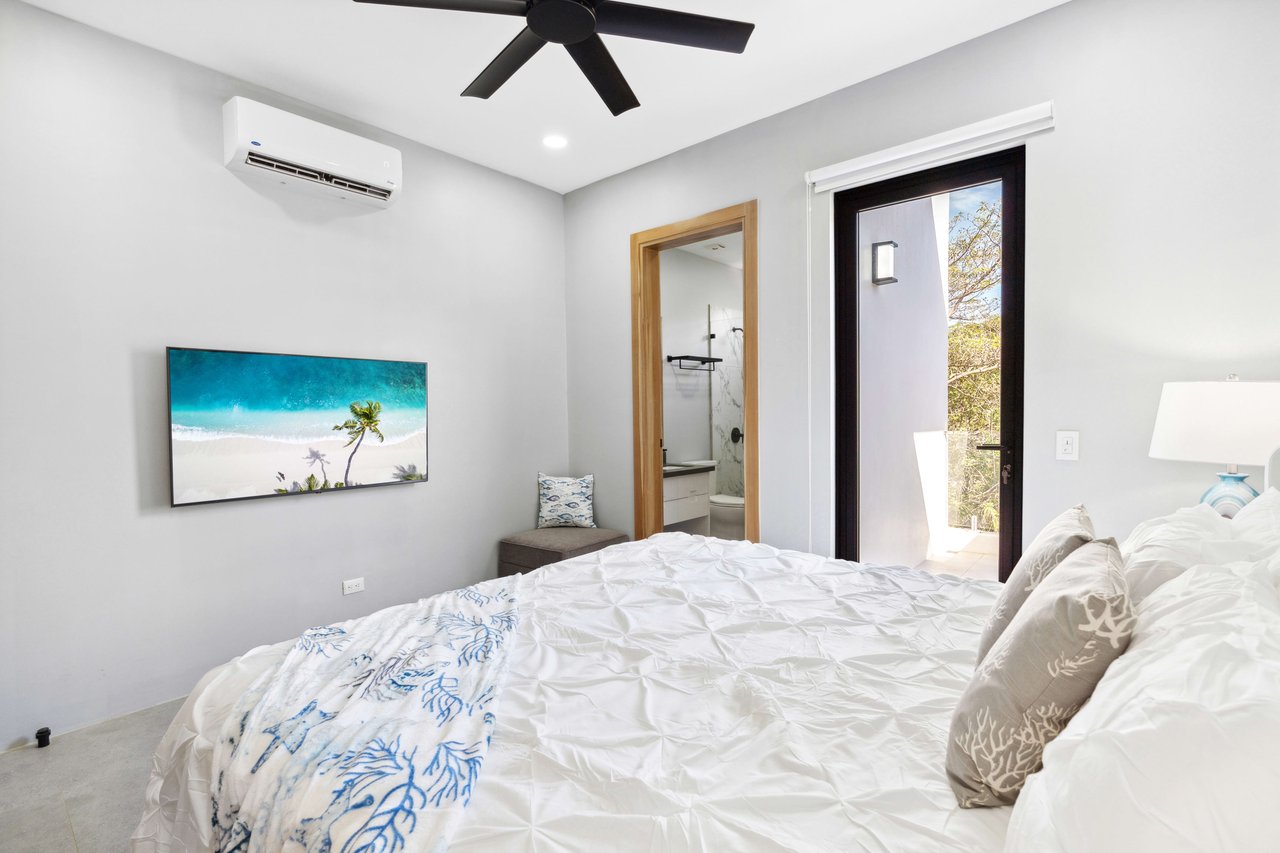 Villa Ballena | Sleek and Modern Beach House in Costa Rica