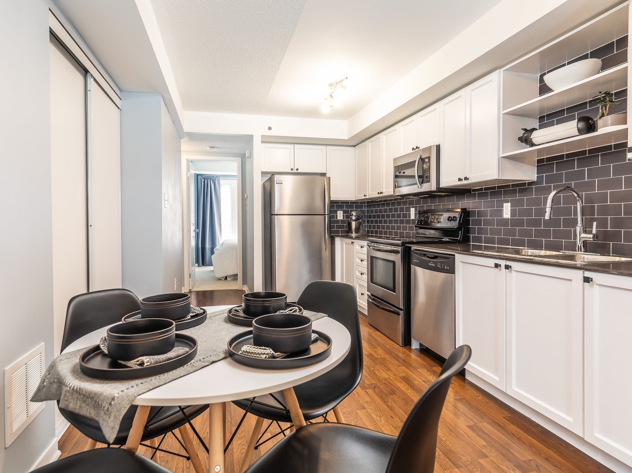 SECLUDED LESLIEVILLE TOWNHOME