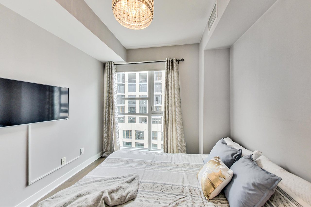 King West 3 Bedroom Penthouse