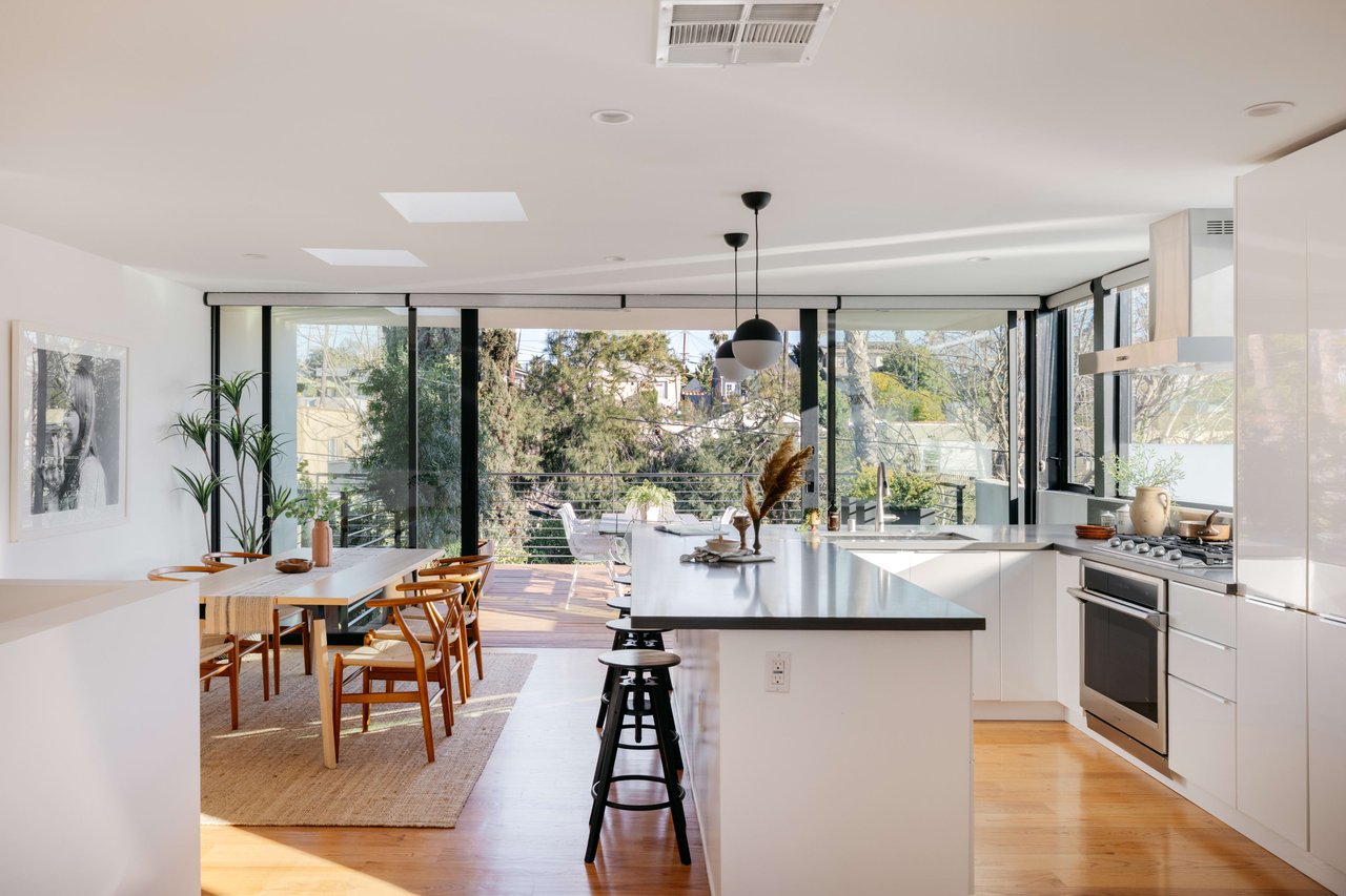 A Reimagined Silver Lake Bungalow