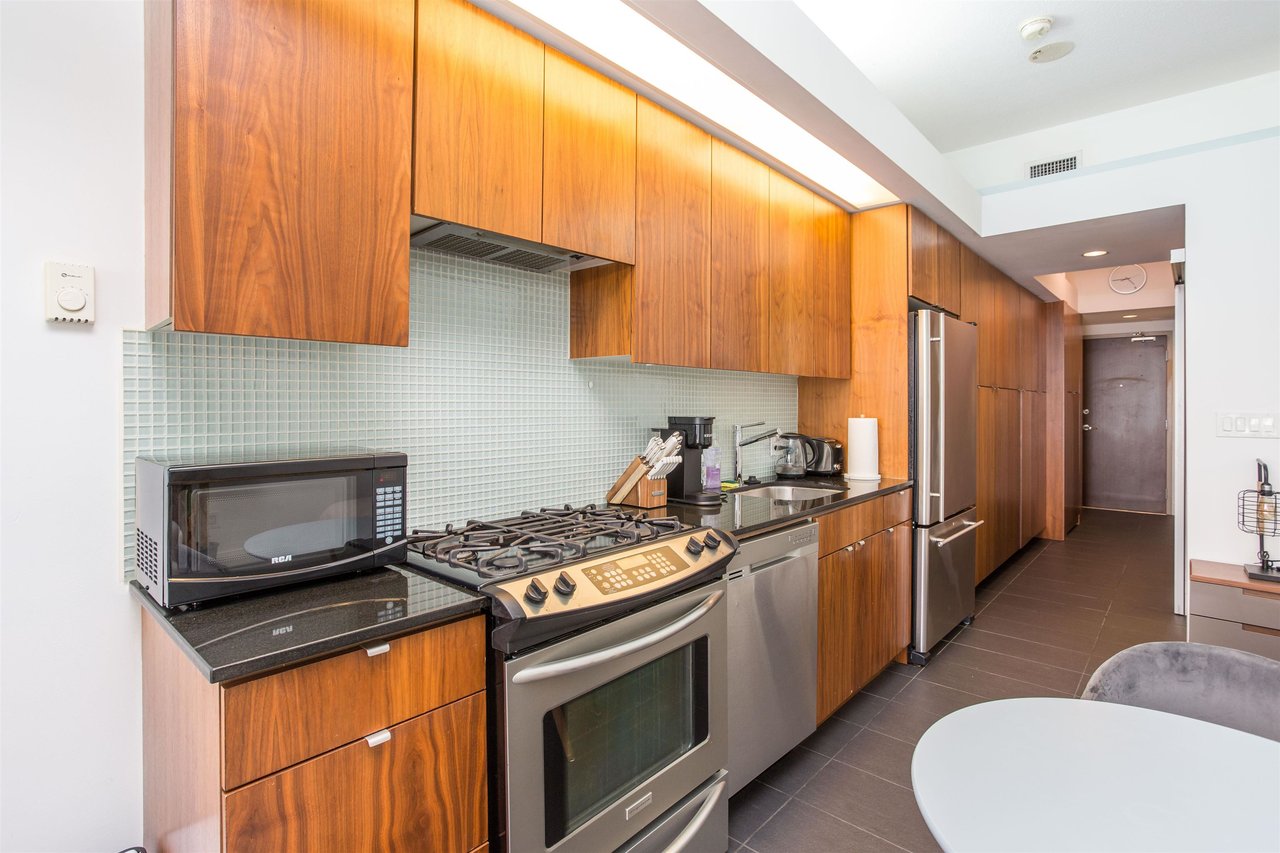 401-33 W Pender Street, Vancouver