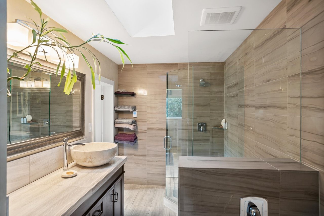 791 Southborough Drive, West Vancouver