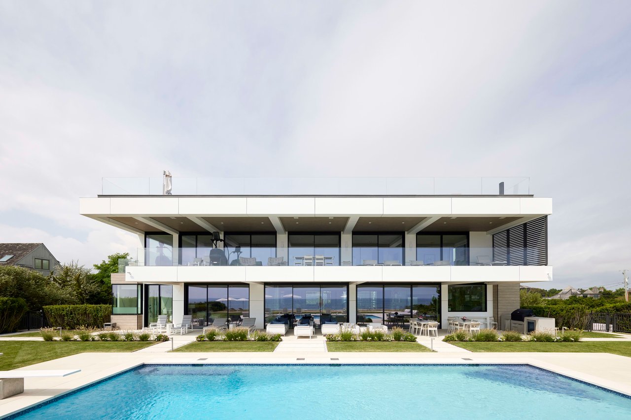 155 Surfside Drive, Bridgehampton