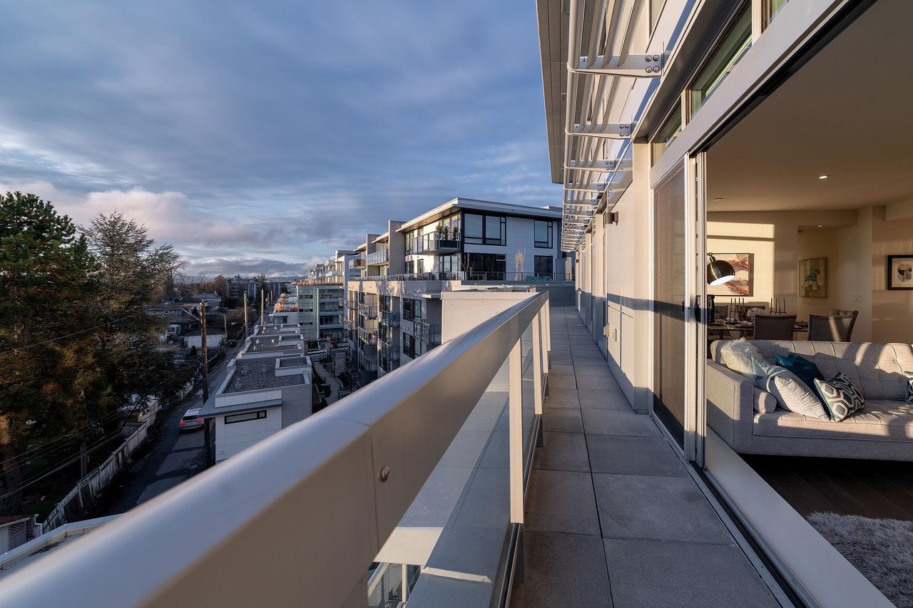 501-5189 Cambie St