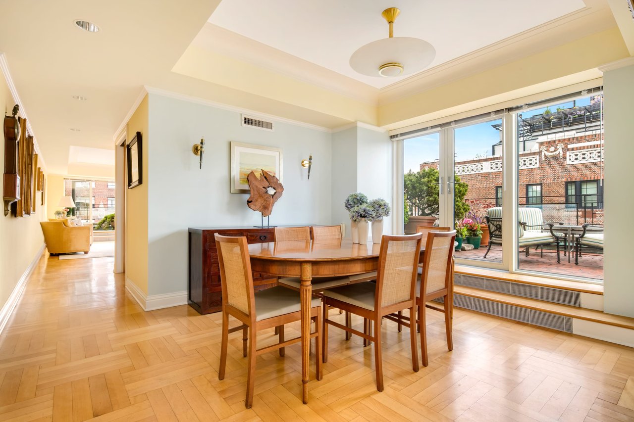 11 5th Ave, #16N