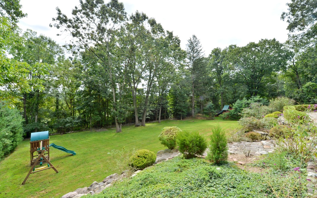 68 Hillcrest Drive