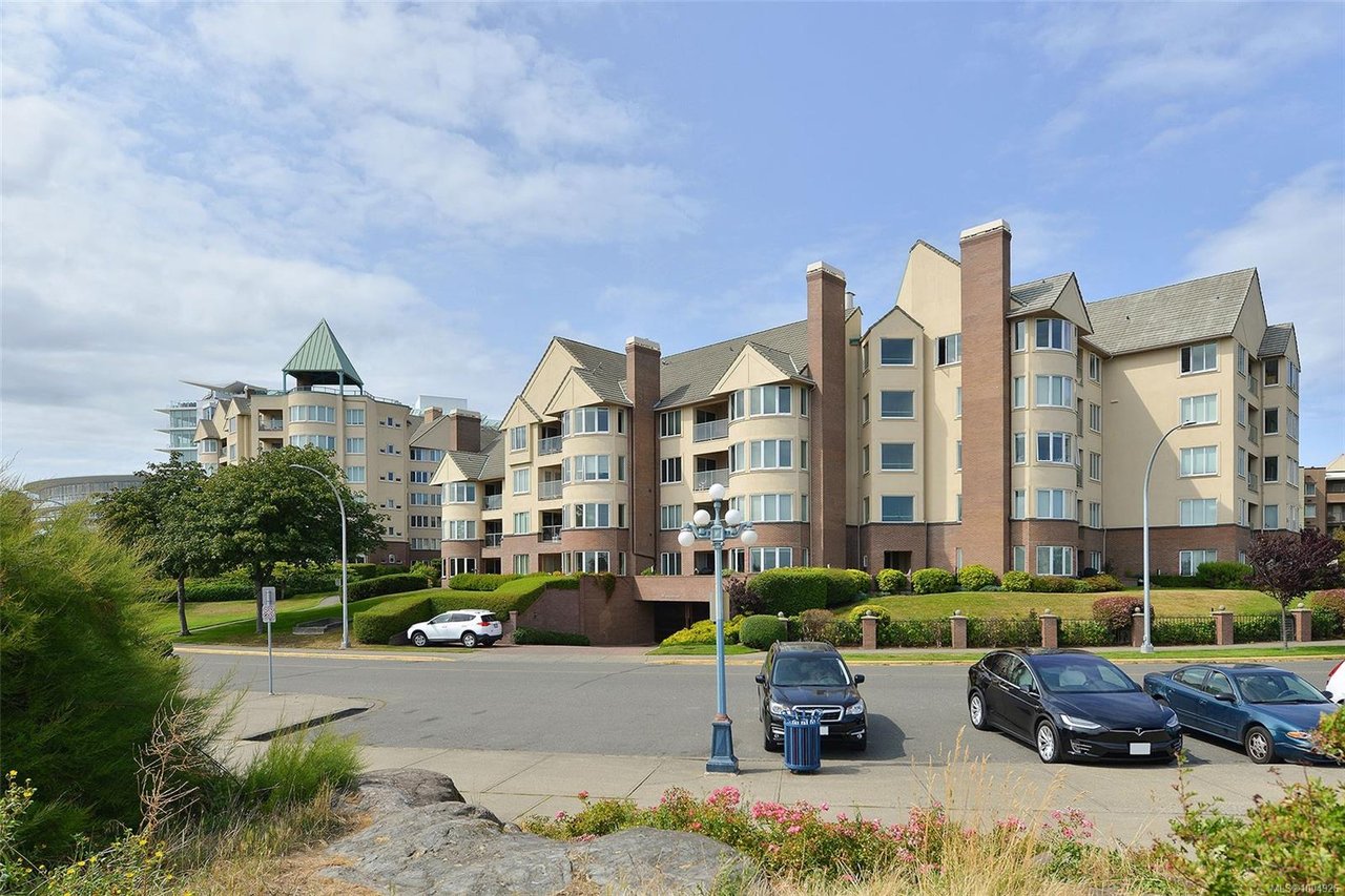 408-50 Songhees Rd