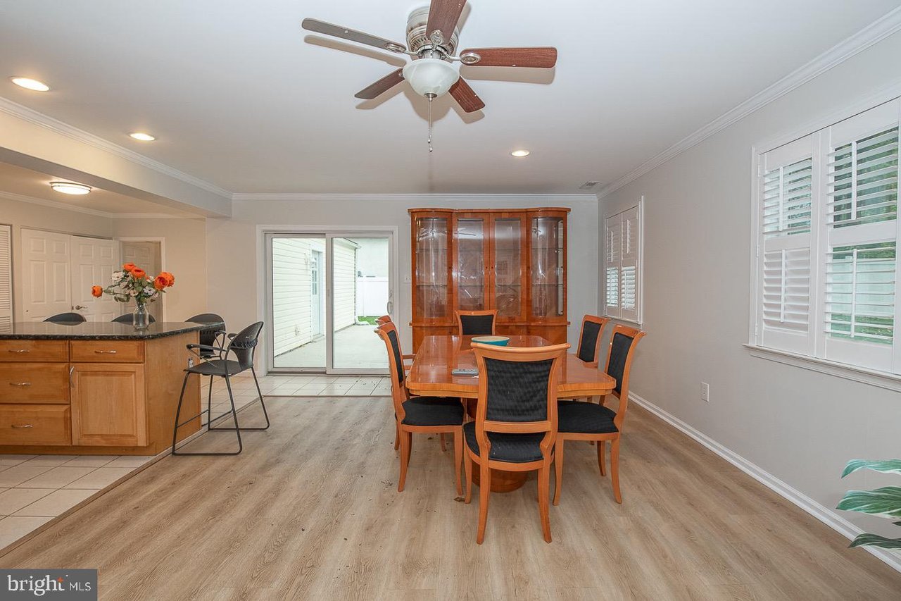 82 Woodbine Way