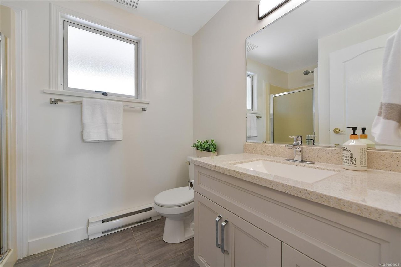 408-50 Songhees Rd