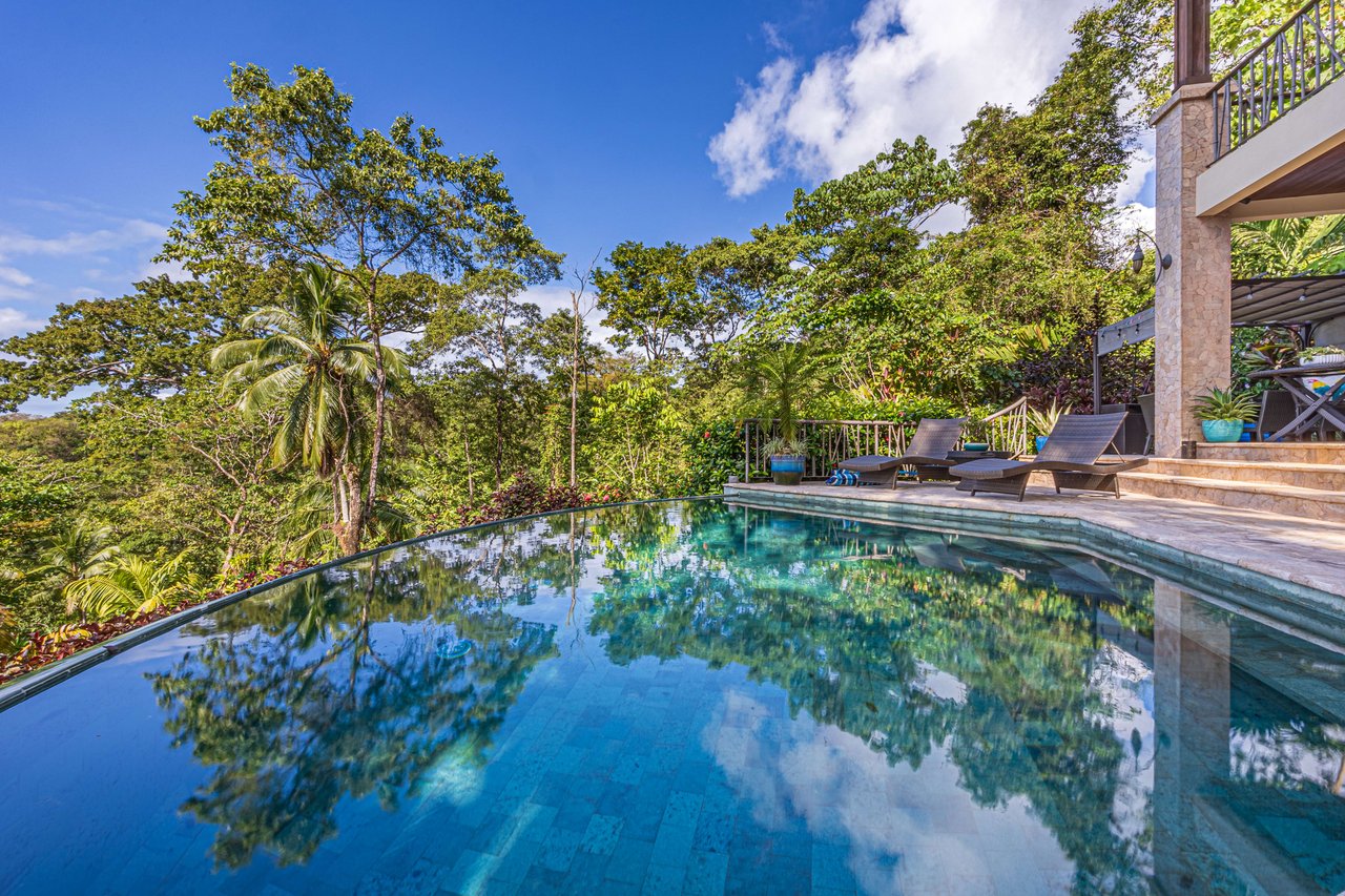 Luxurious Coastal Retreat with Ocean Views in Uvita, Costa Rica