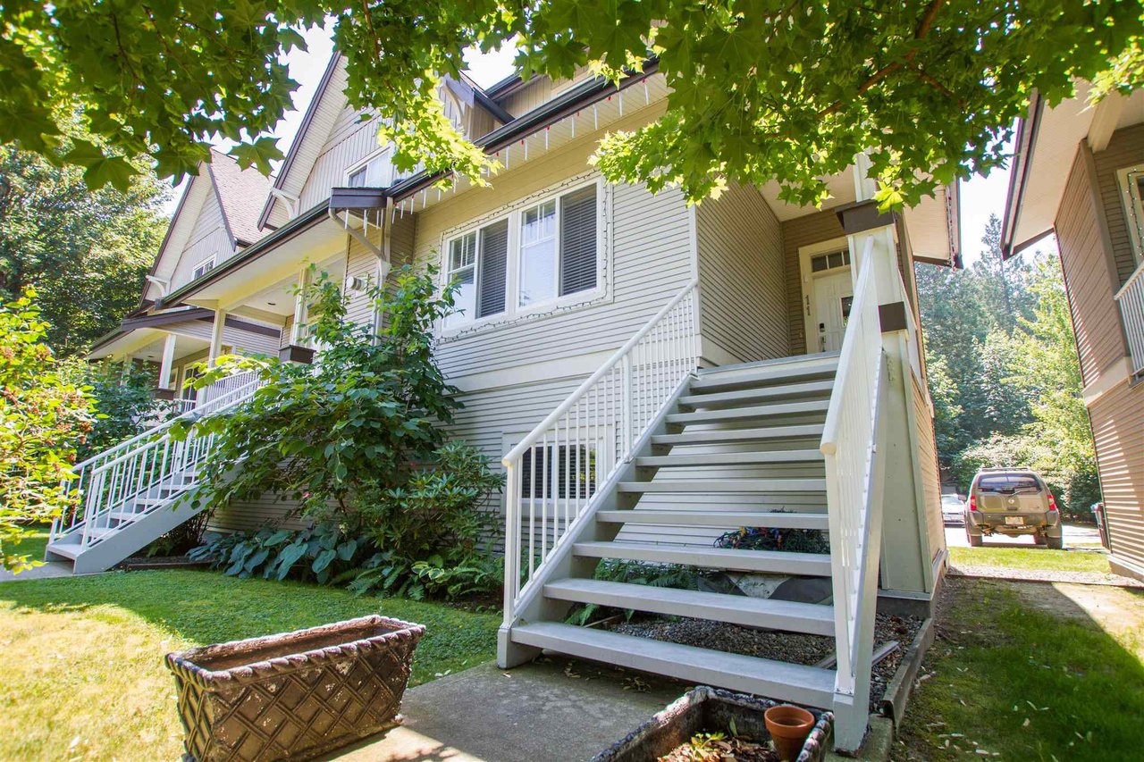 11-1800 Mamquam Rd