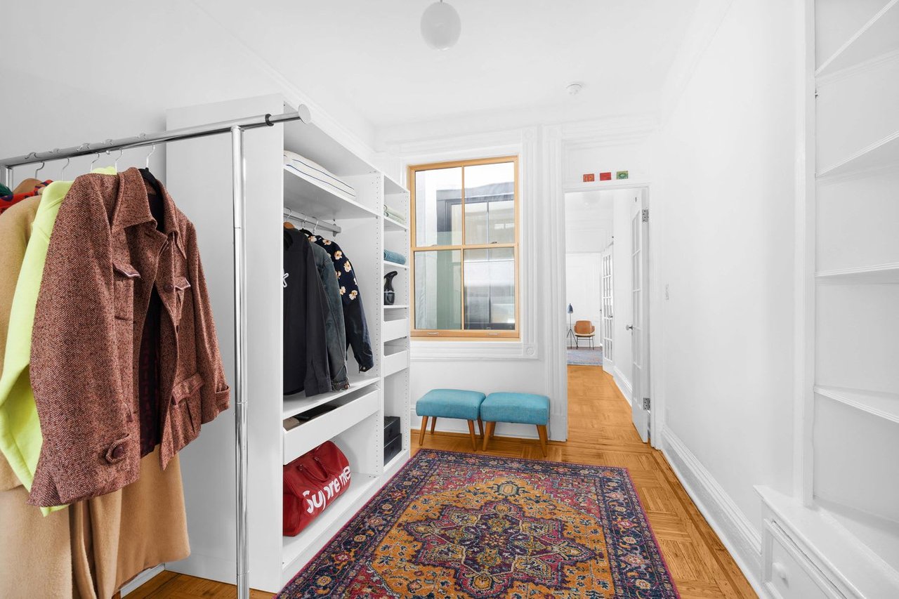 55 St Marks Pl, #11