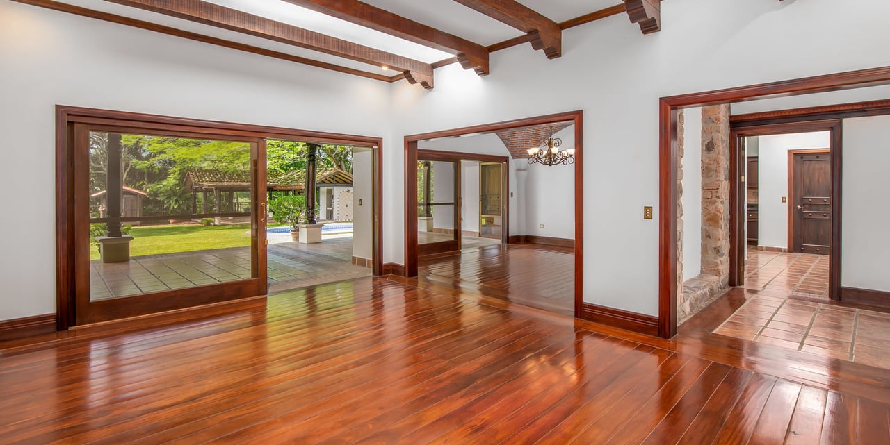 Colonial Golf Course Estate, Santa Ana, San Jose
