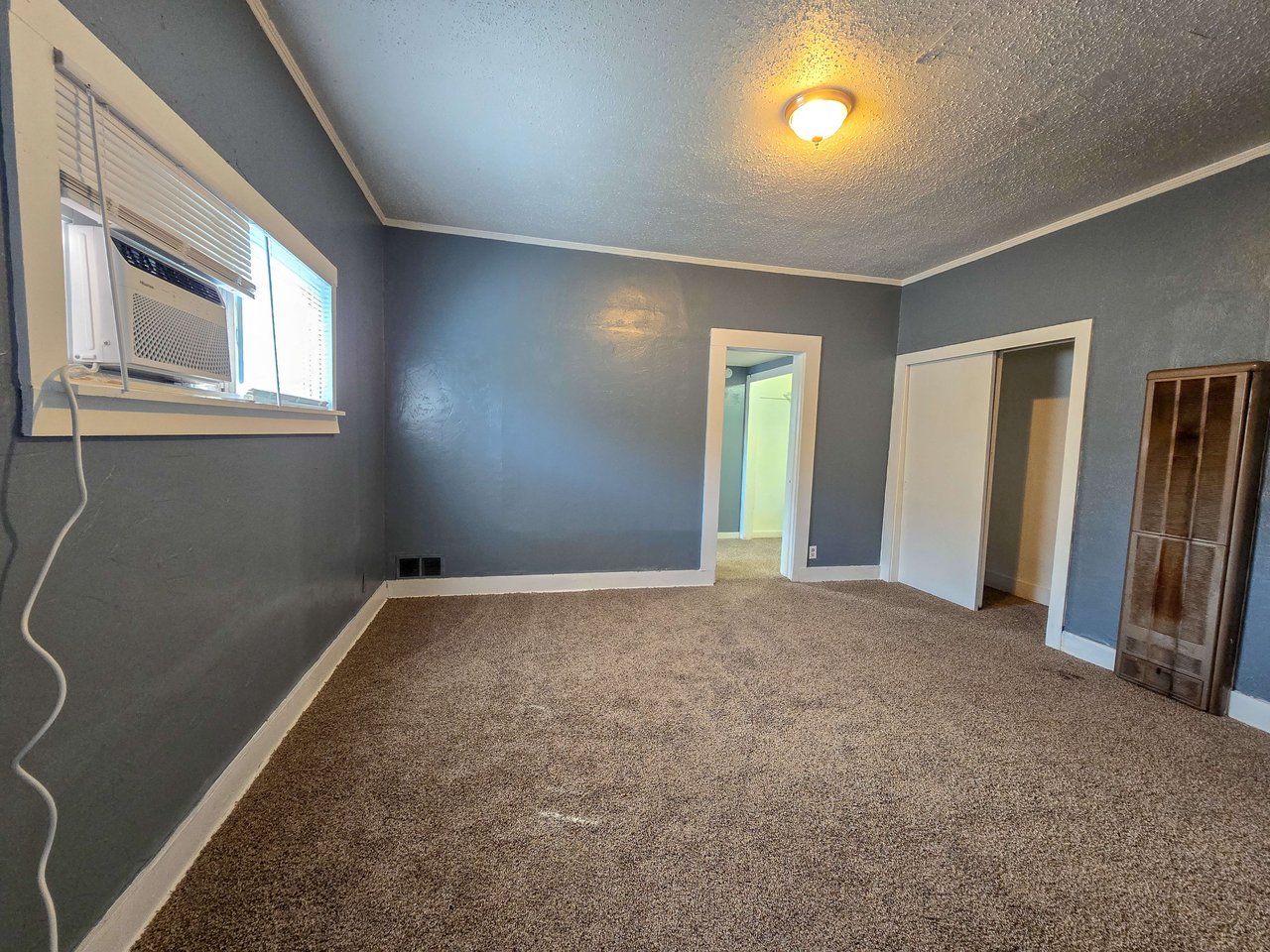 810 N Kickapoo