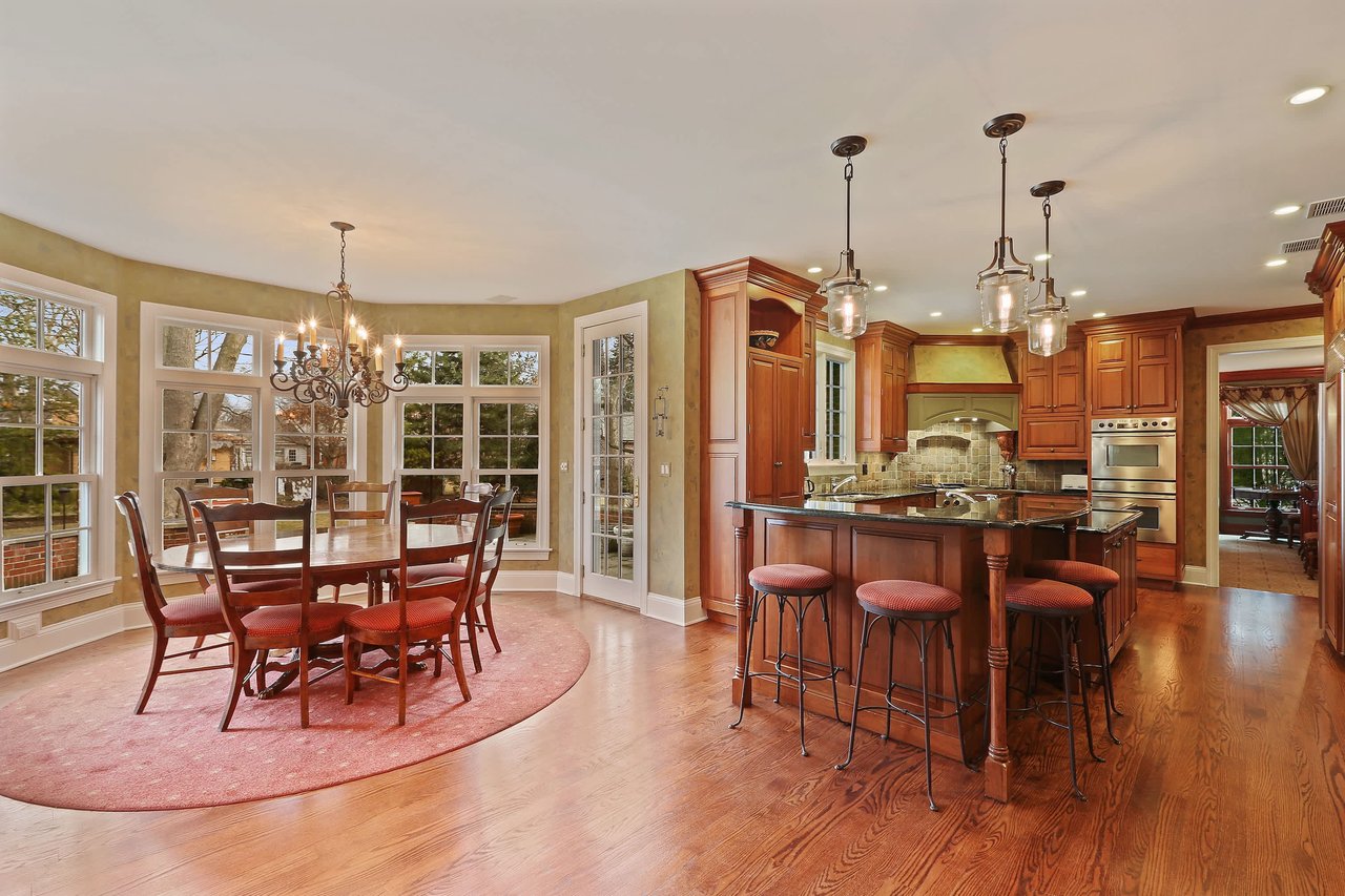 Gracious Home With Style