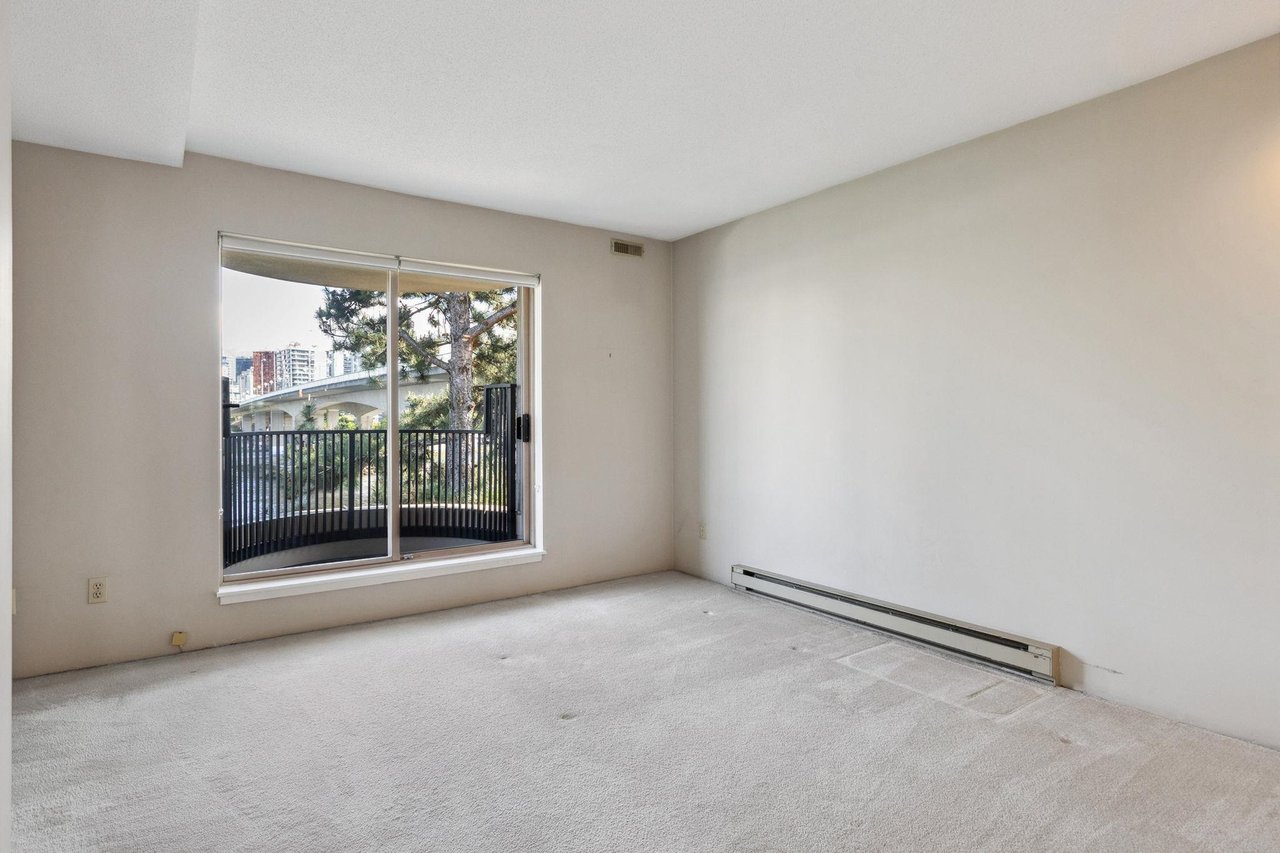 PH2-1859 Spyglass Pl