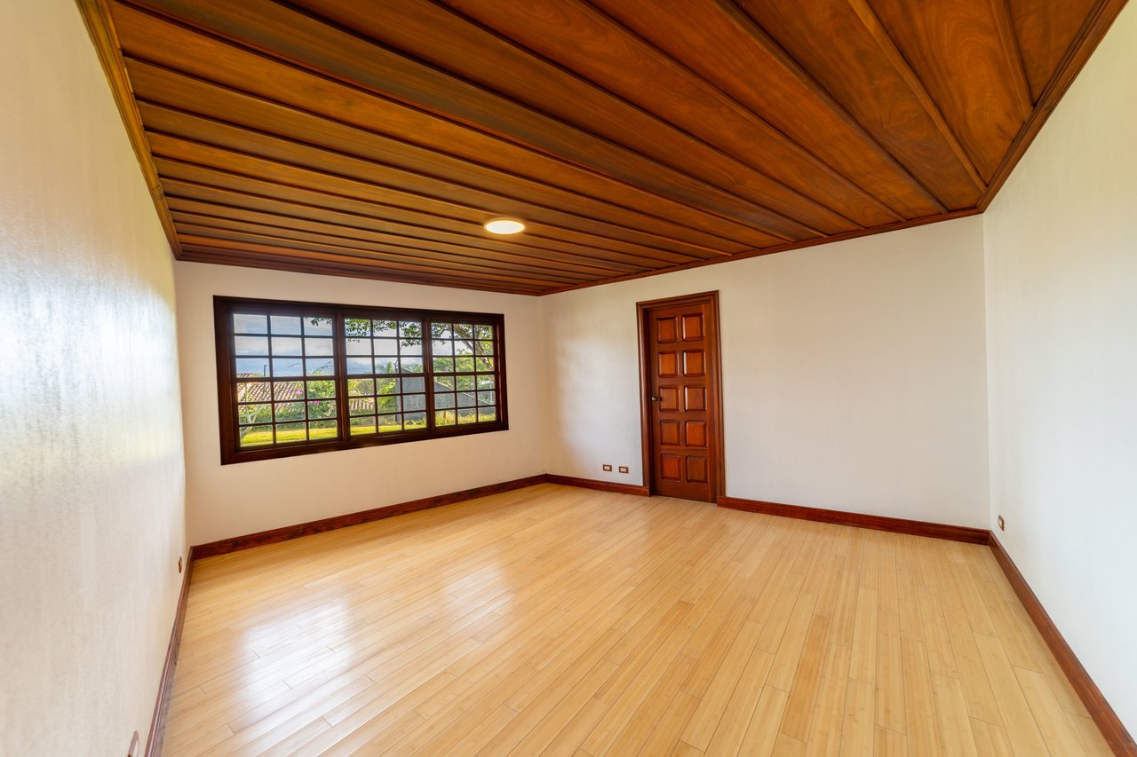 Private Gated Guest House Estate, Escazu, San Jose