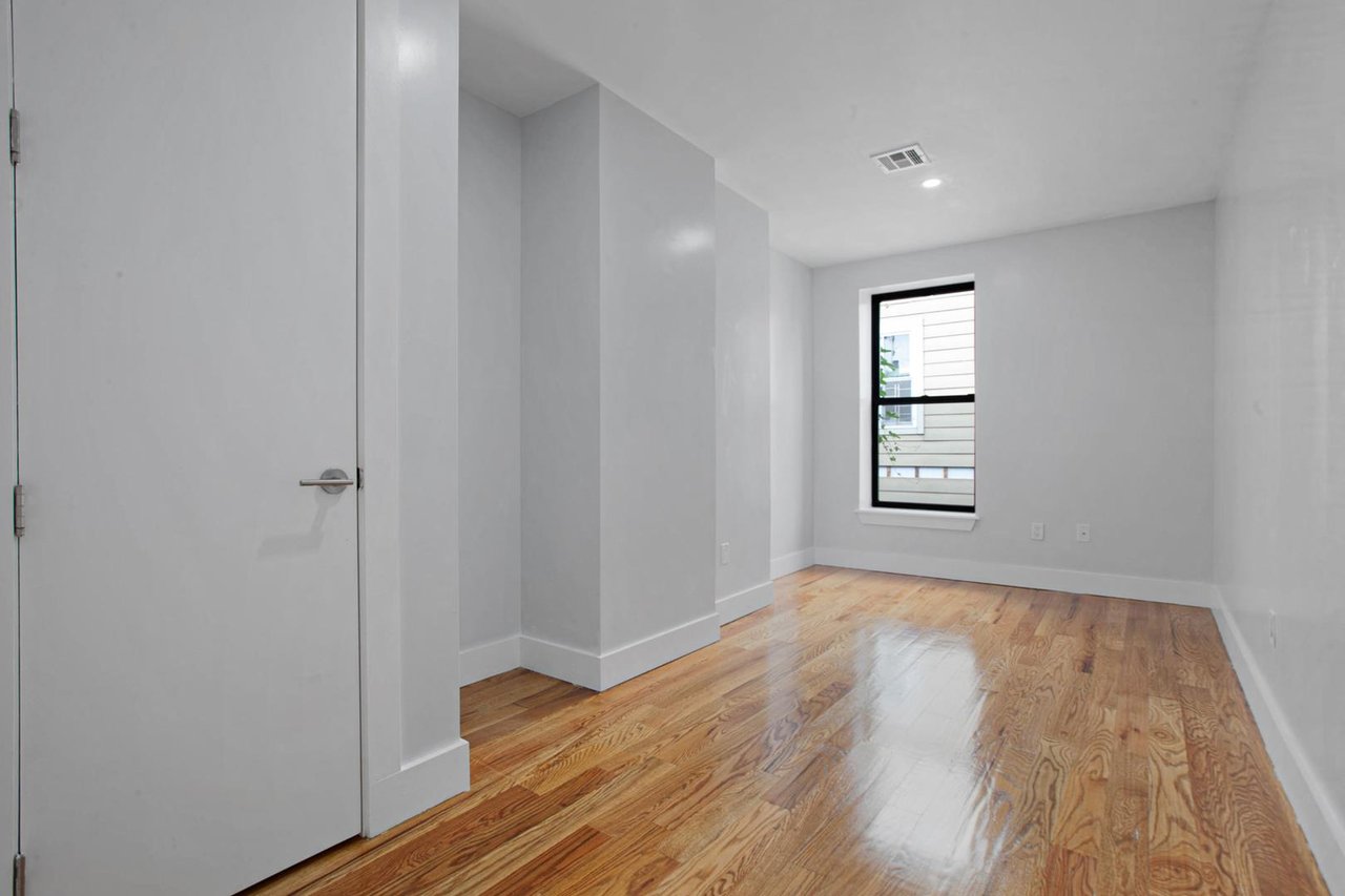 2017 Fulton Street, Apt 3