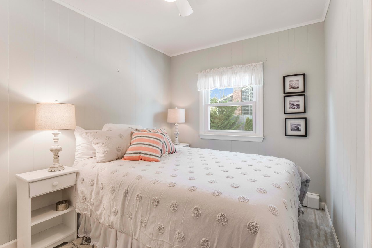 Single-Level in Sag Harbor by Long Beach
