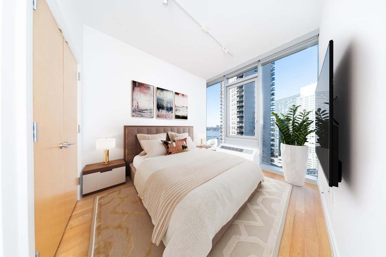 554 West 54th Street, Apt 24-B