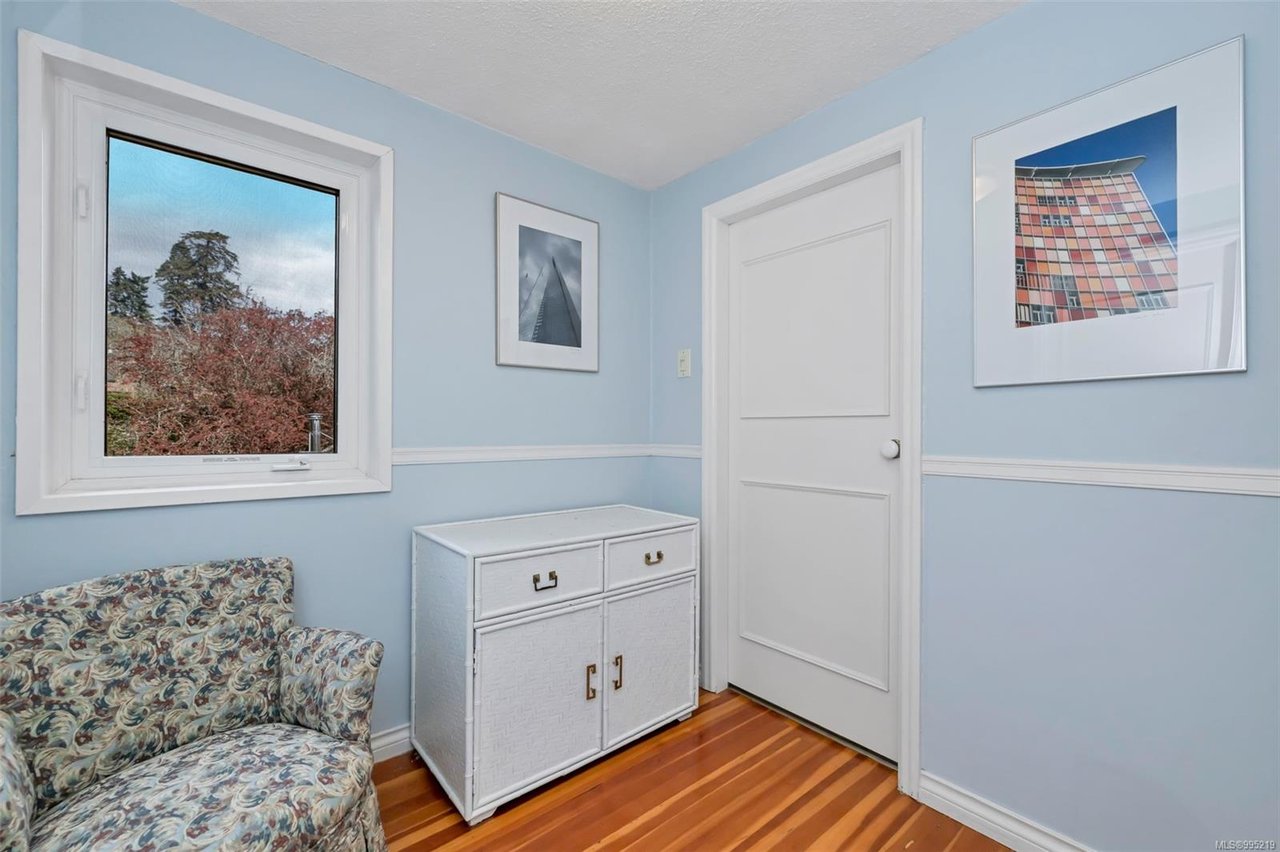 36 Tovey Cres, View Royal