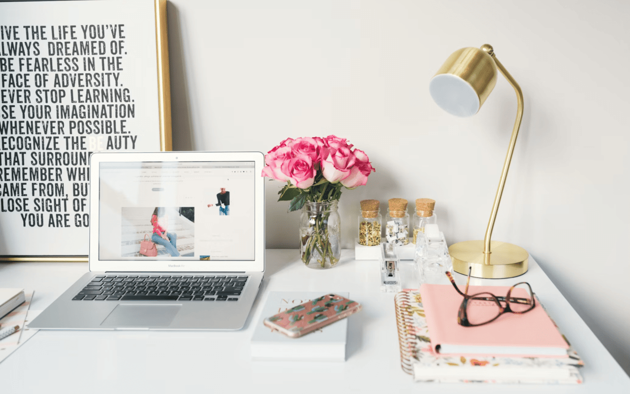 10 Essential Home Office Design Tips