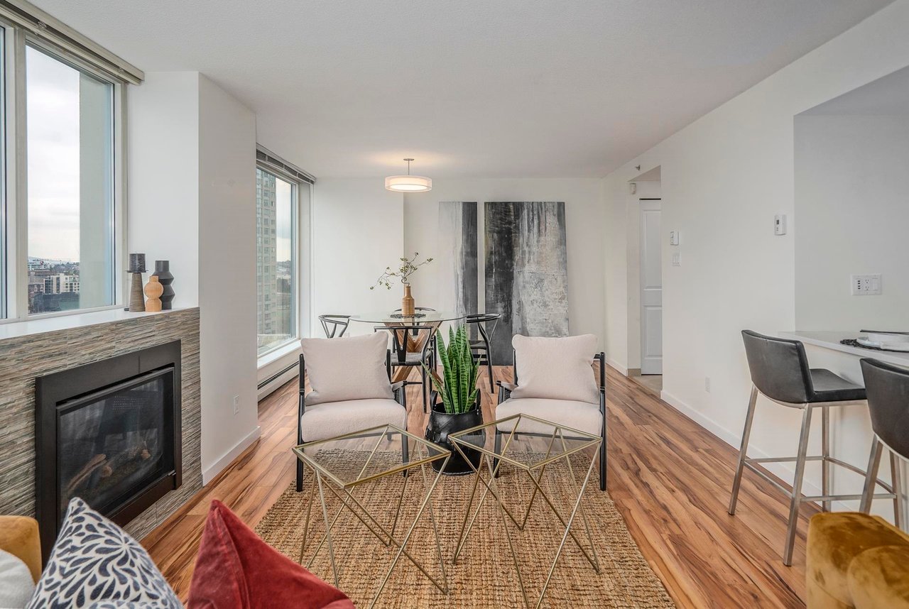 1302-183 Keefer Pl