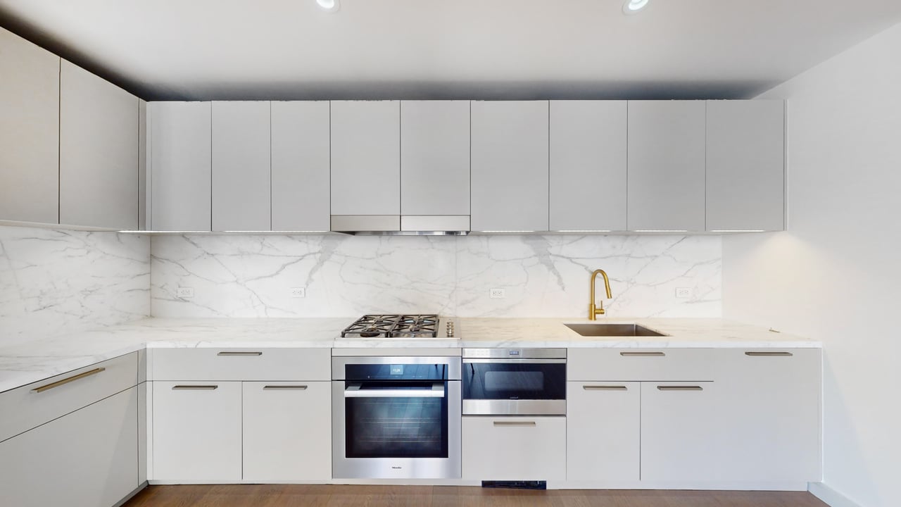 305 East 51st - Halcyon - Spacious 1 Bed