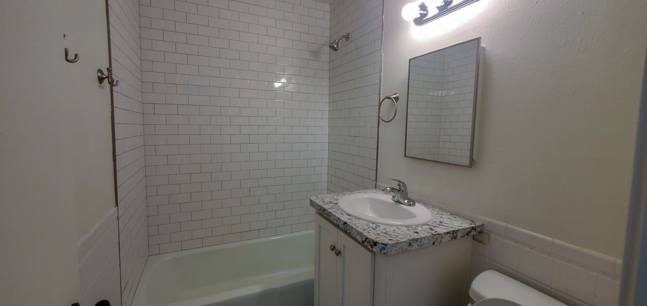 616 N Beard Ave Unit B