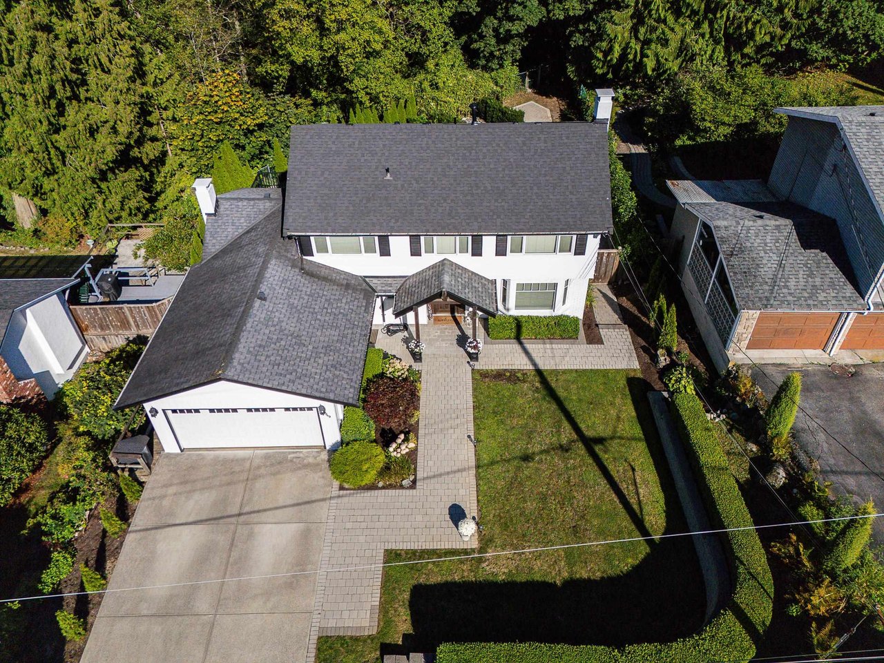 949 Fresno Pl