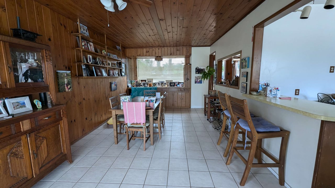 5158 Los Robles Dr