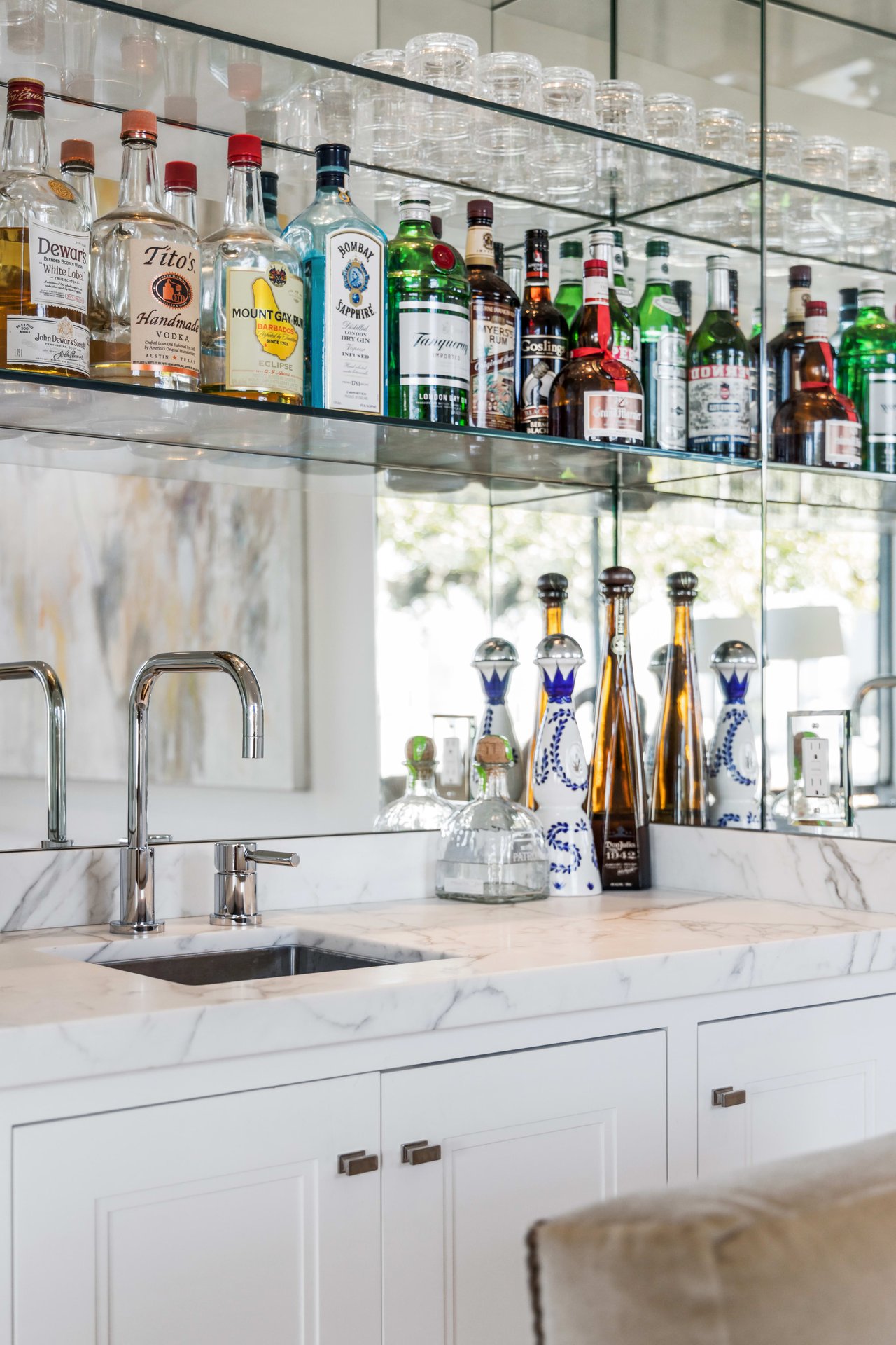 3,700sf+ Three Bedroom Condo With East Bay Views