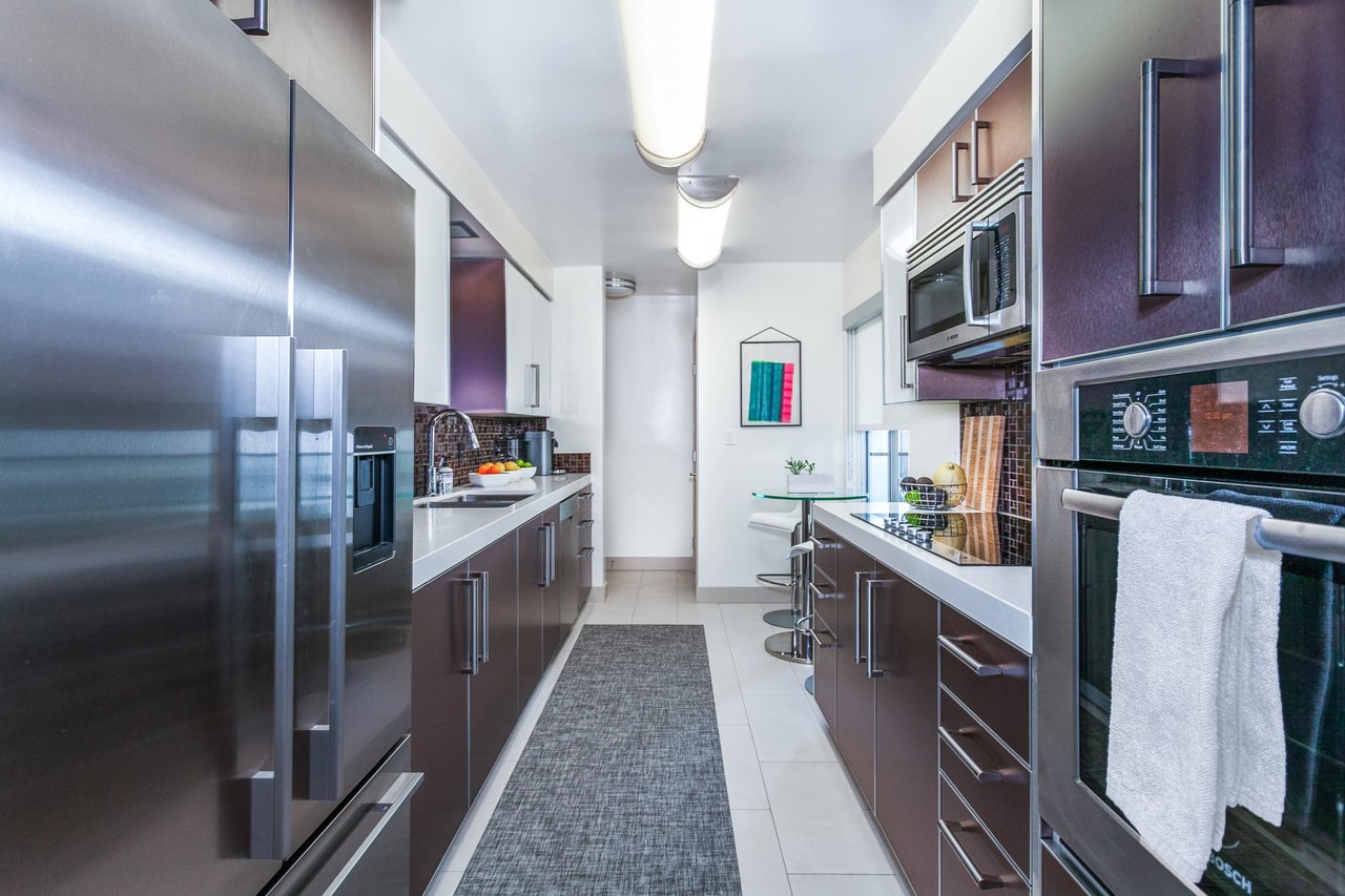 Beautiful Condo in Brentwood