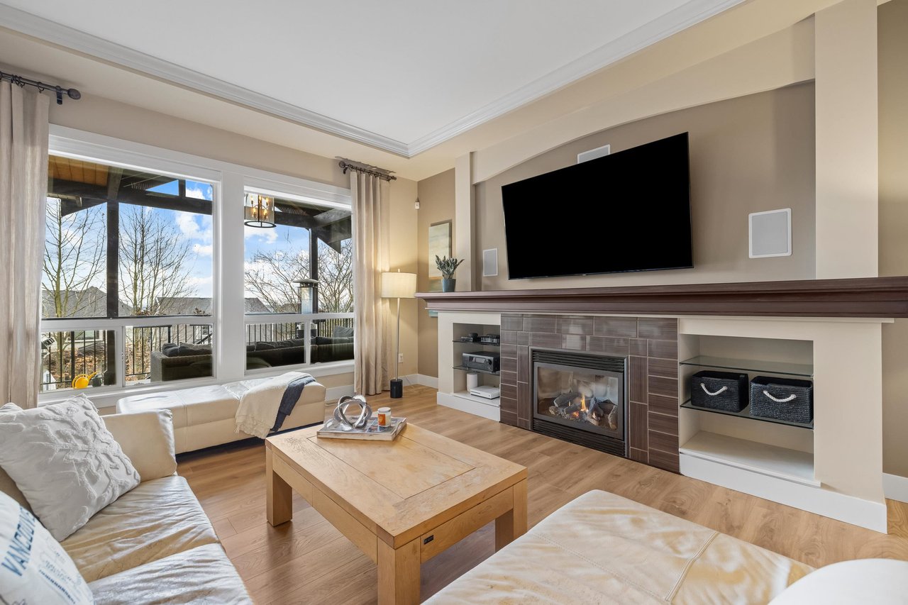 3386 Horizon Dr