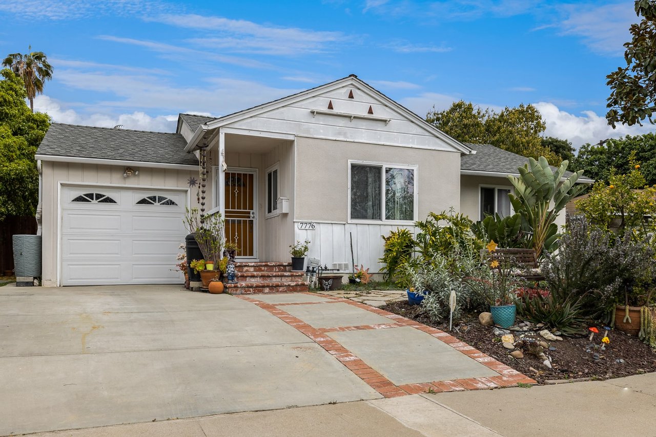 7776 Isis Ave