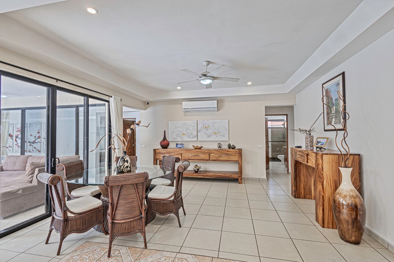 Single Story Family Home, Papagayo, Guanacaste