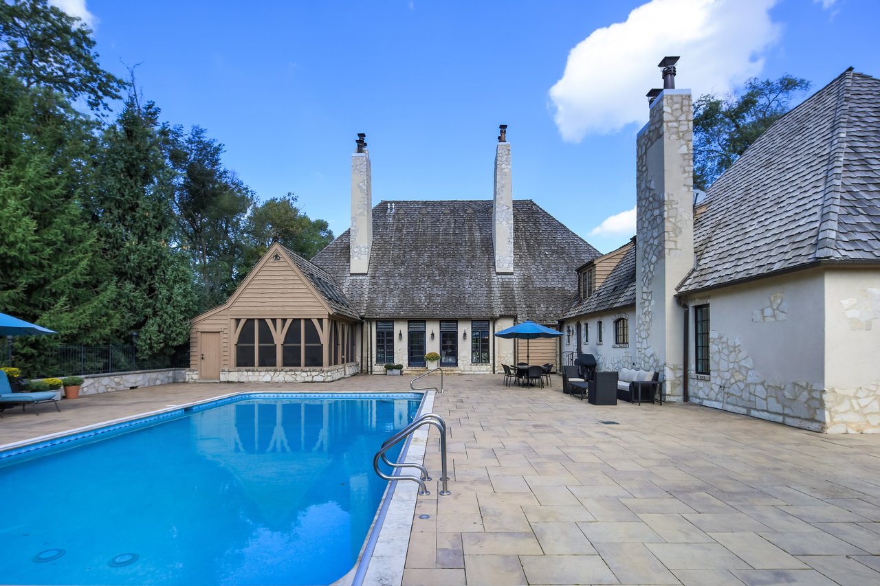 Grounds That Rival Any Luxury Resort